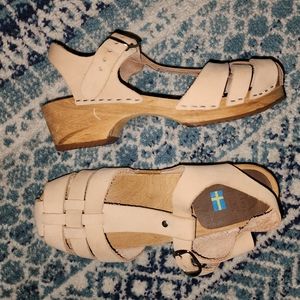Leather Clogs